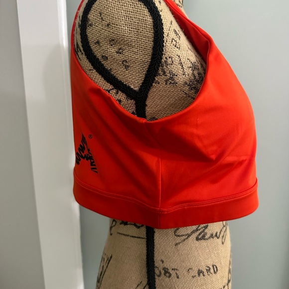 NWT ZUMBAWEAR “Zumba HAPPY” one shoulder sports bra XXL in Red Hot - Picture 3 of 8